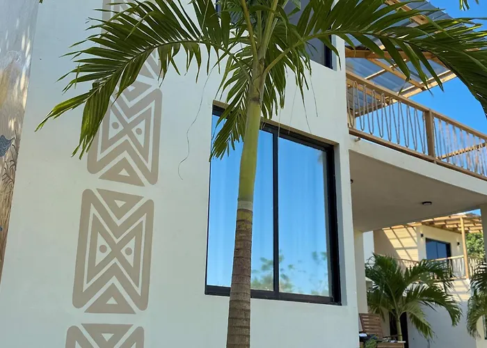 Spacious Ac Room At La Playita - Villavida