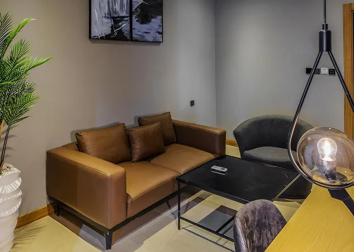 Yellow Trumpet Wuse 2
