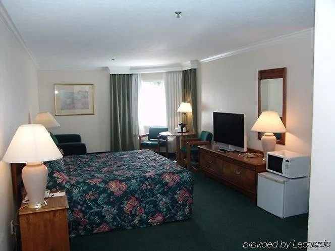 Pavilion Inn