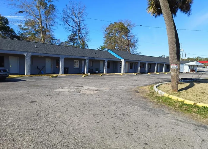 Crown Inn By Oyo Orangeburg Hwy 301