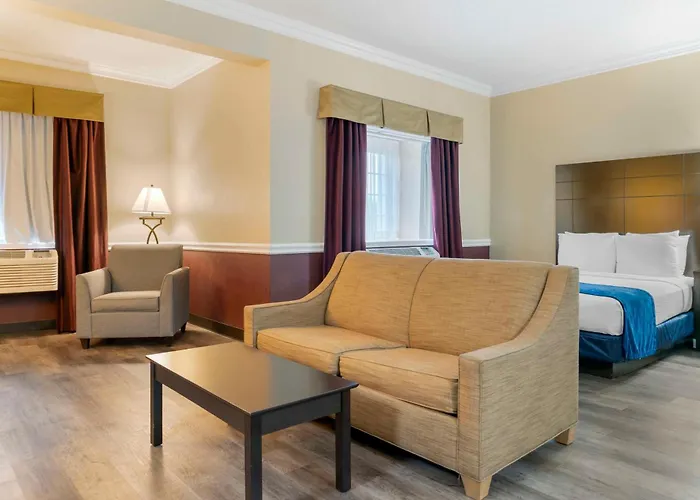 Best Western Greenfield Inn