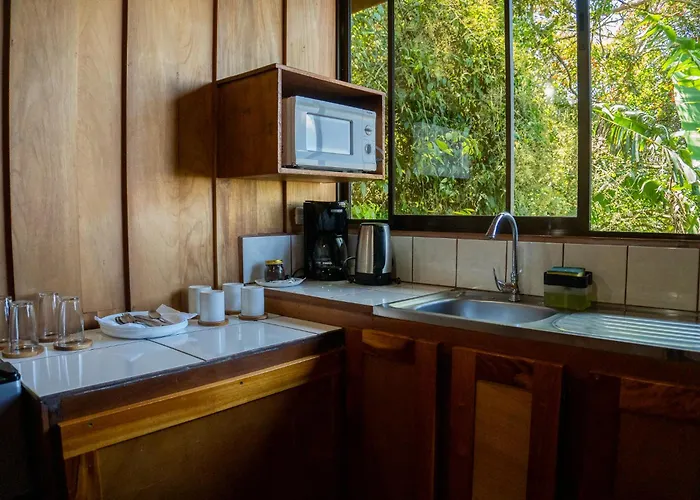 Hotel Flor De Bromelia
