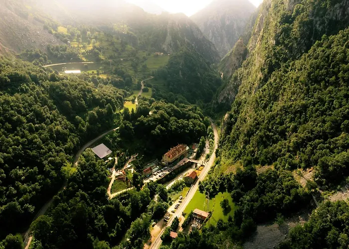 Hotel Balneario La Hermida