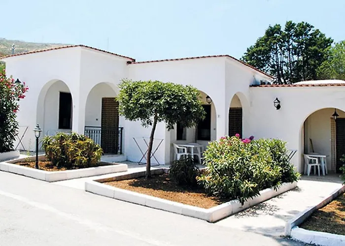 Villaggio Turistico Valle Scinni