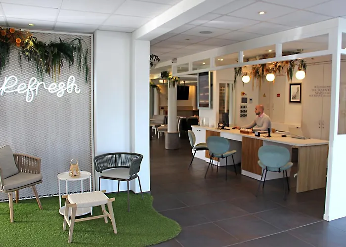 Hotel Kyriad La Rochelle Centre Ville