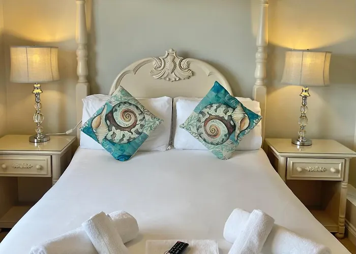 The Seacliffe - Whitby