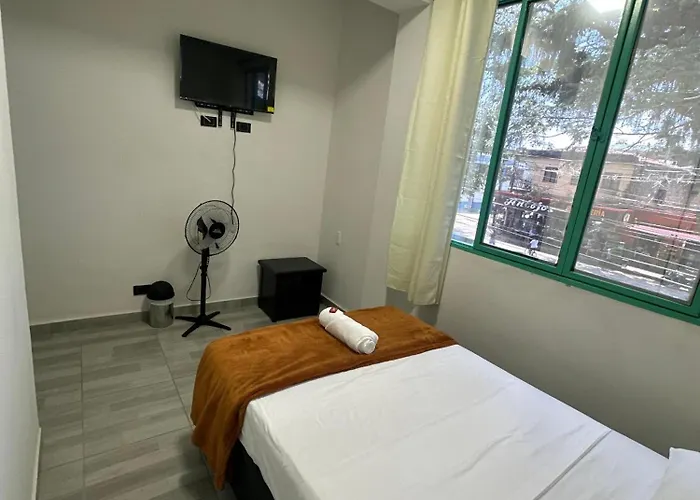Hotel Puerto Dulce - La Virginia