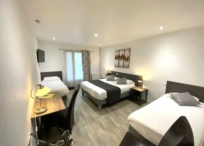 Logis Hotel L'Oliveraie
