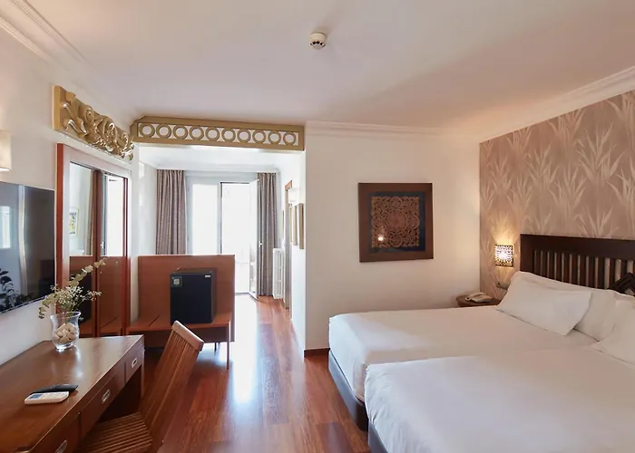 Sercotel Hotel President