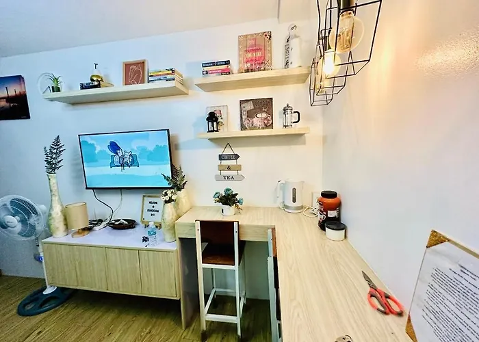 Staycation 941