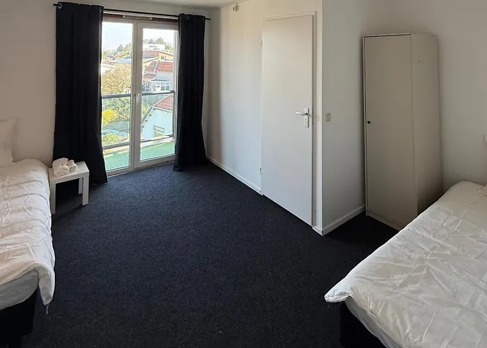 Victor Hotel