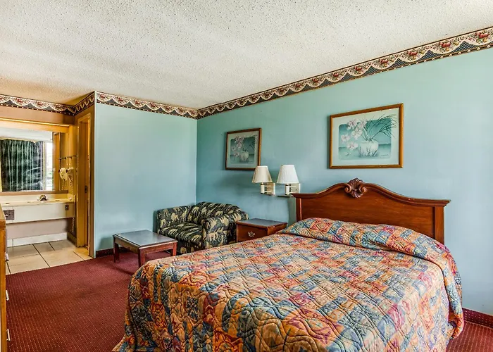 Oyo Hotel Jackson North I-55