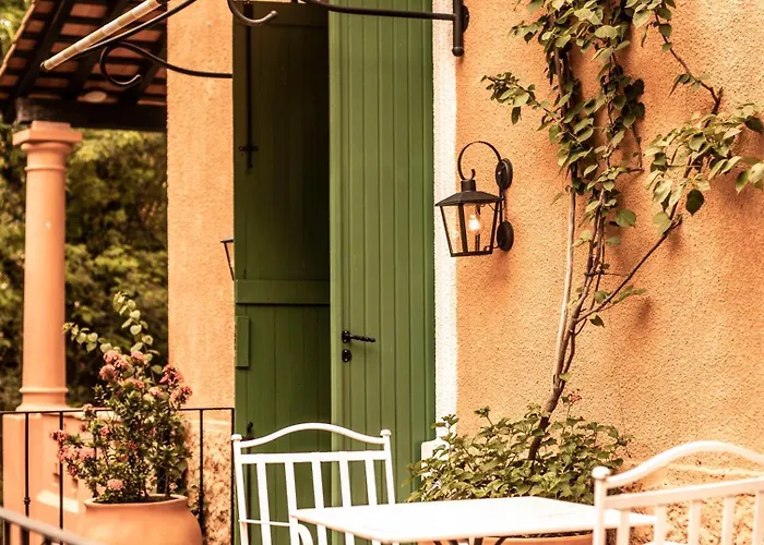 Casa La Lilia - Villa María Hotel
