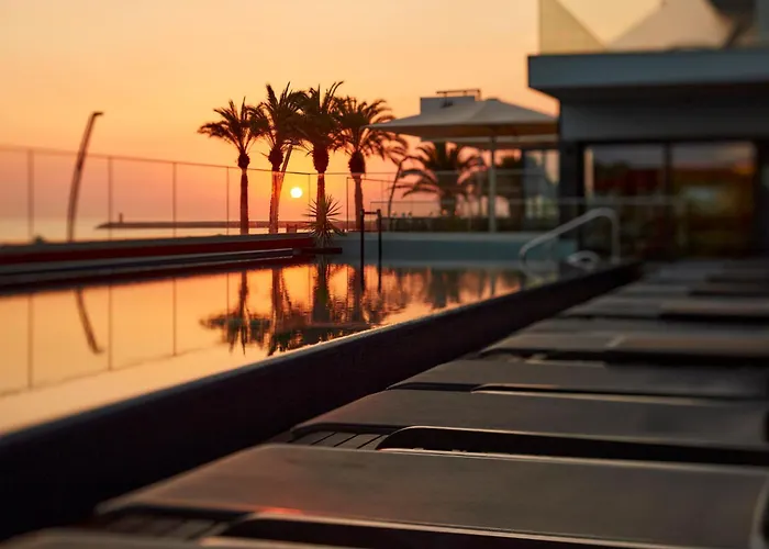Dom Jose Beach Hotel (Plus)