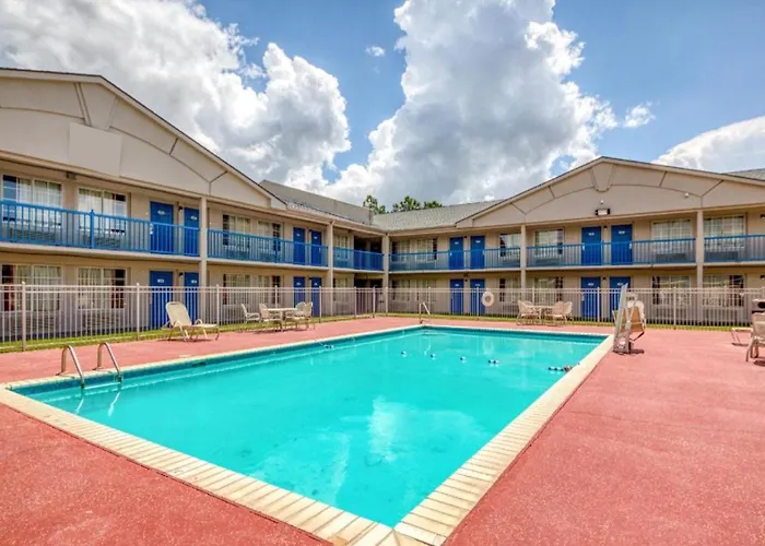 Oyo Hotel Baton Rouge East I-12 Louisiana