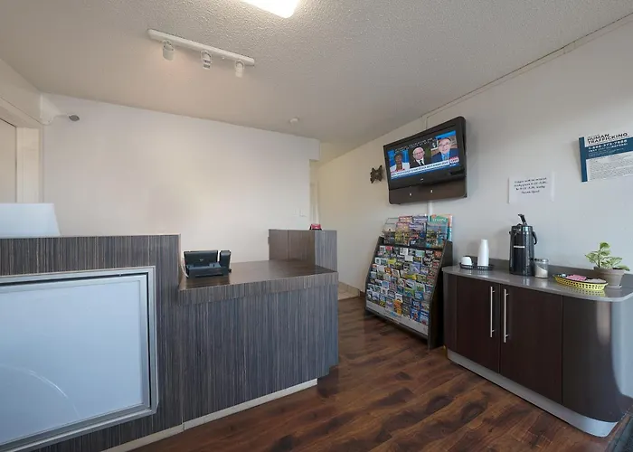 Travelodge Inn & Suites By Wyndham Saint Helens Or