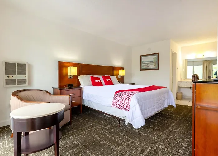 Americas Best Value Inn Rockford