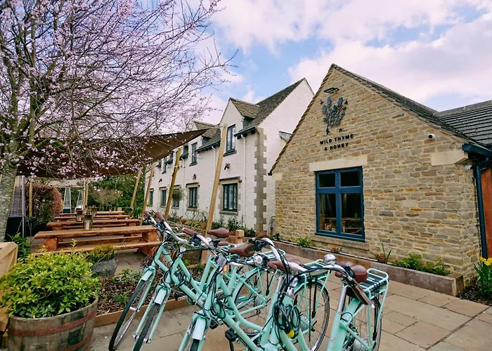 Wild Thyme & Honey - Cirencester-Cotswolds