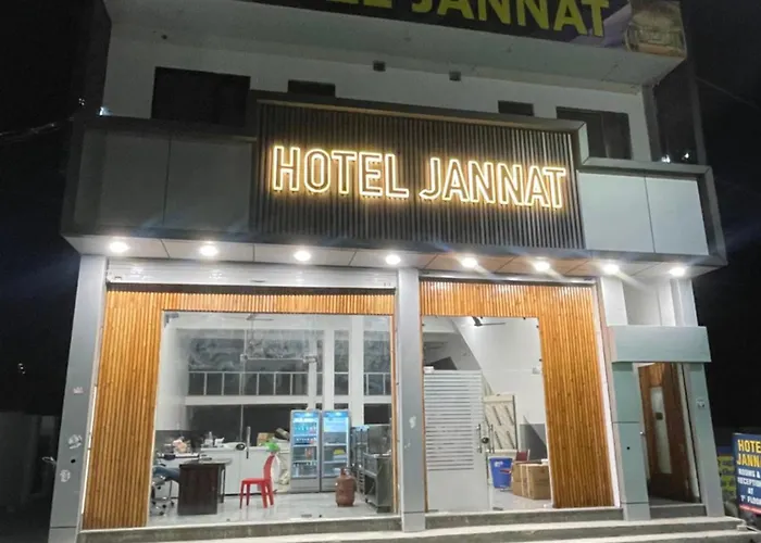 Jannat Hotel & Restaurant