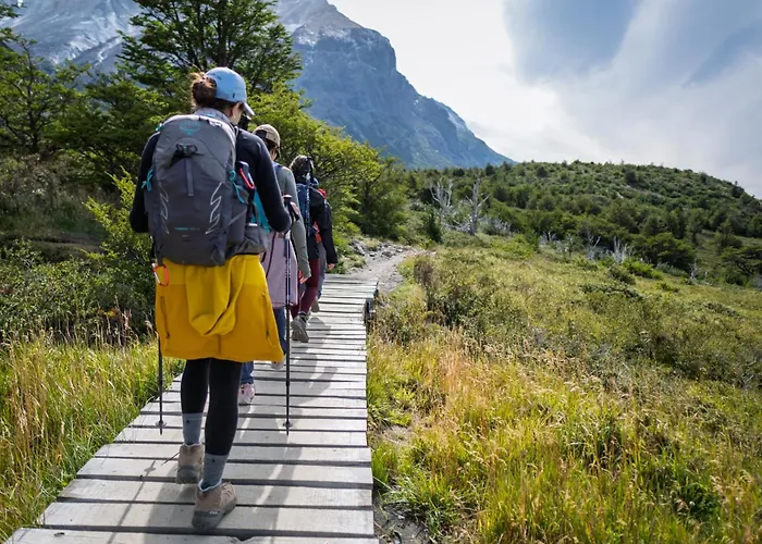 Tierra Patagonia, Beckons