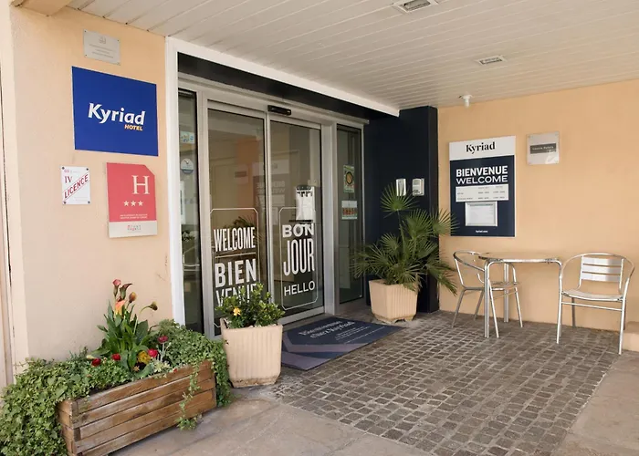 Kyriad Villefranche Sur Saone Porte Du Beaujolais -Renove-