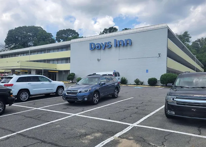 Days Inn By Wyndham Alexandria South