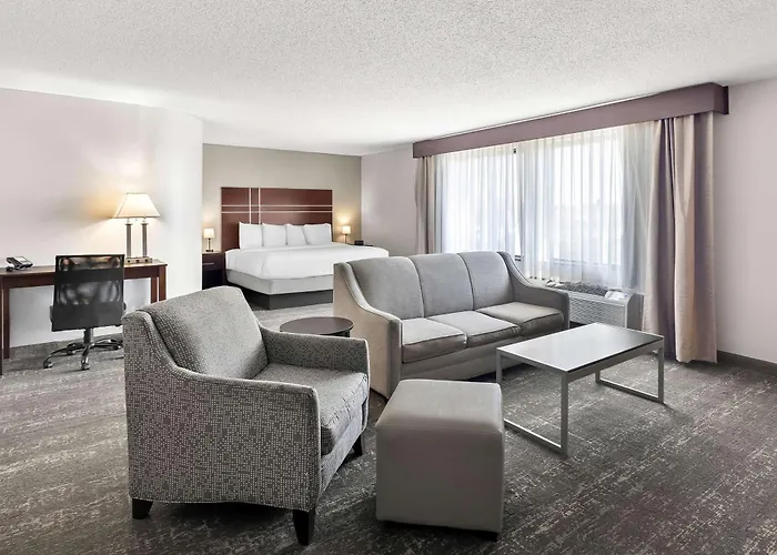 Best Western Luxbury Inn Fort Wayne