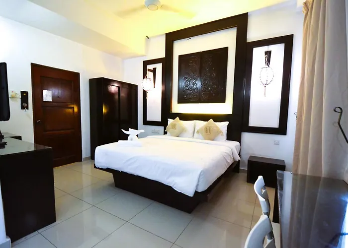 Azya Hotel