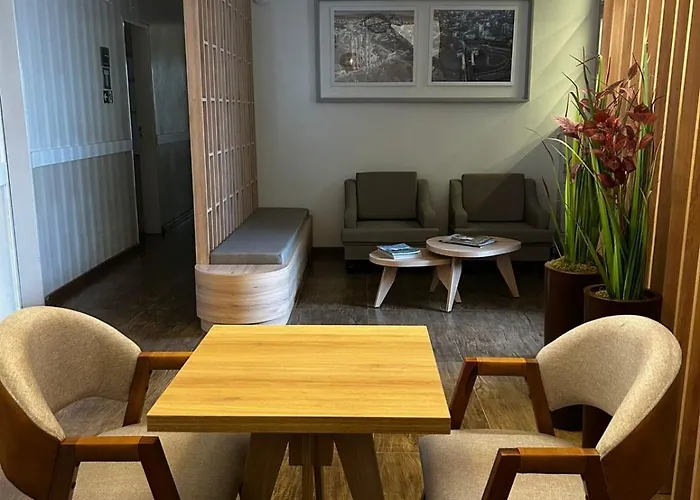 Barlos Hotel