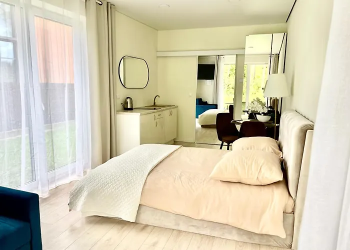 Seaside Apartments 3