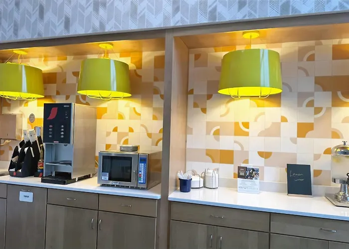 Days Inn & Suites By Wyndham Wausau