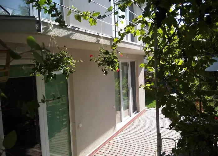 Guest House Vadlen