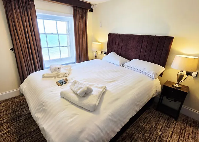 Carlton Hotel