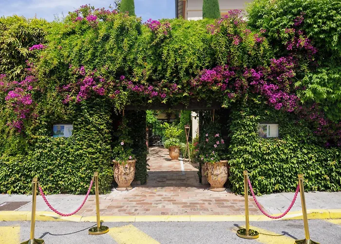 Hotel La Villa Sainte Valerie Adults Only