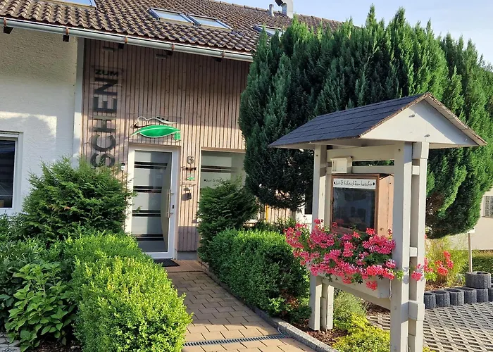 Suit' & Fruehstueck Zum Latschen - Adults Only