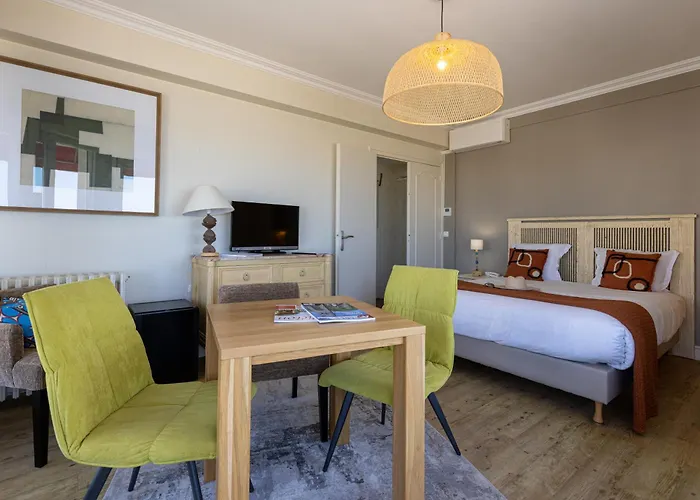 Family Golf Hotel