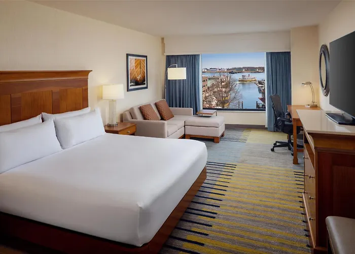 Hilton Garden Inn Portland Downtown Waterfront