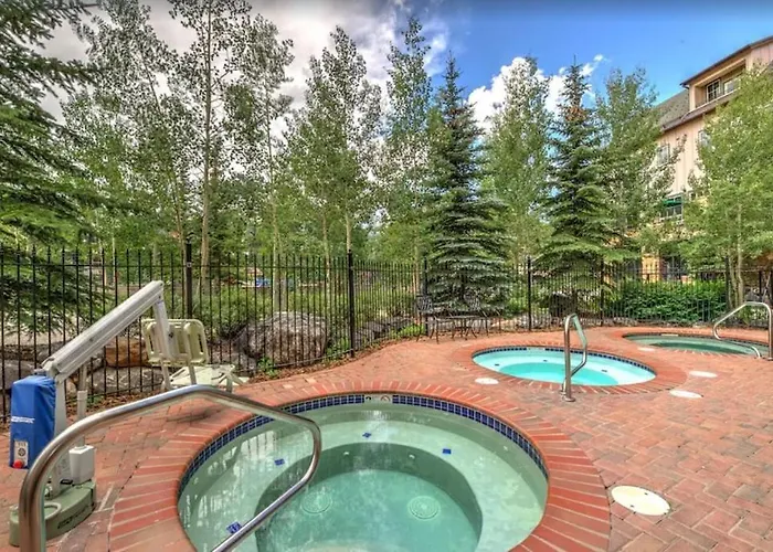 Studio At Hyatt Main Street Station Full Resort Access! Enjoy Outdoor Pool, Hot Tubs, Fitness Center Ski Valet & More