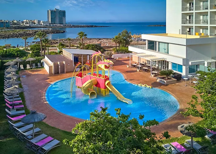 Universal Hotel Romantica