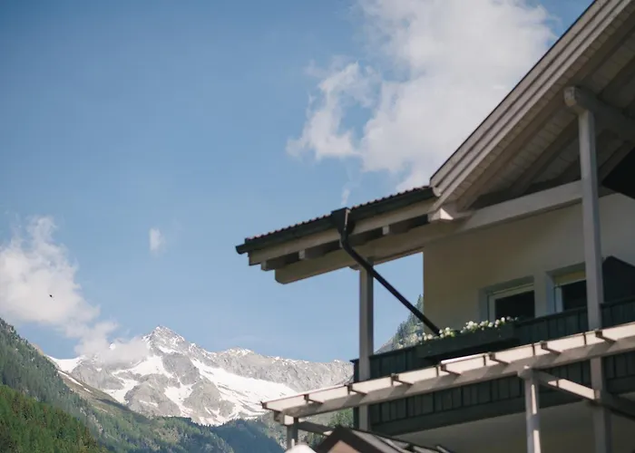 Hotel Fronza - Your Ski & Mountain Home