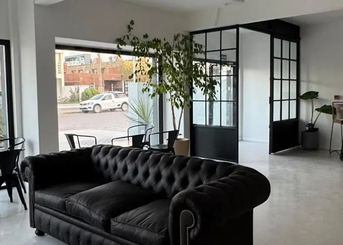 Parry Smart Hotel