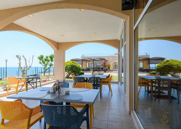 Midia Family Resort