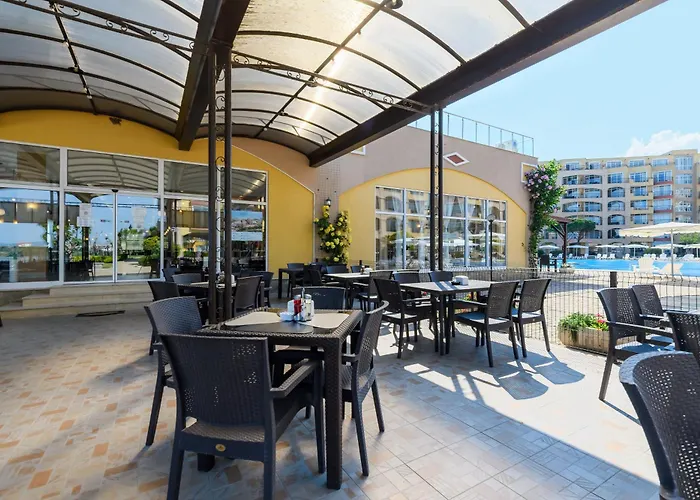 Midia Family Resort