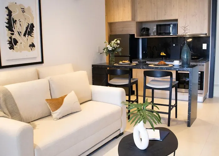 Divina Tower Apart Hotel