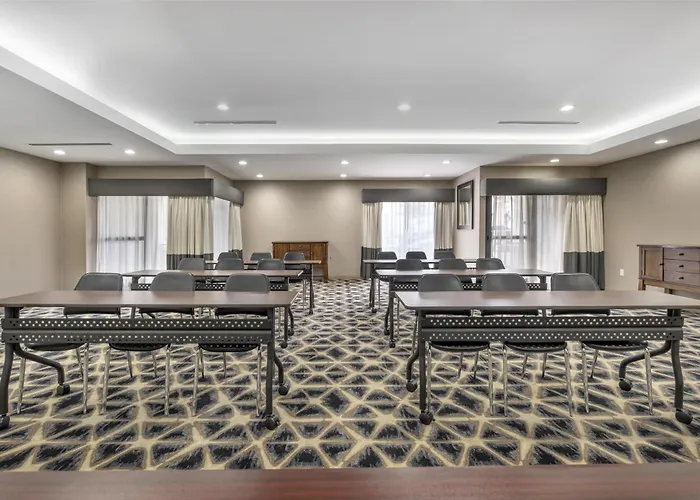 Best Western Plus Hotel At The Convention Center