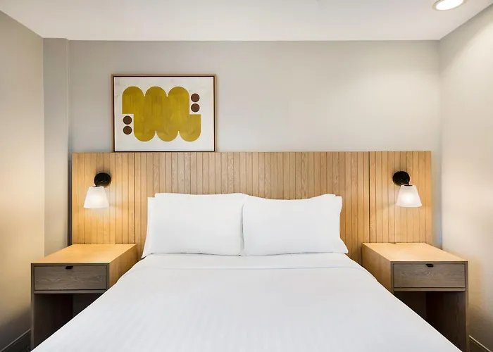 Sonesta Simply Suites Birmingham Hoover