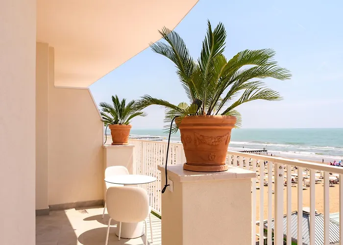 Hotel Montecarlo