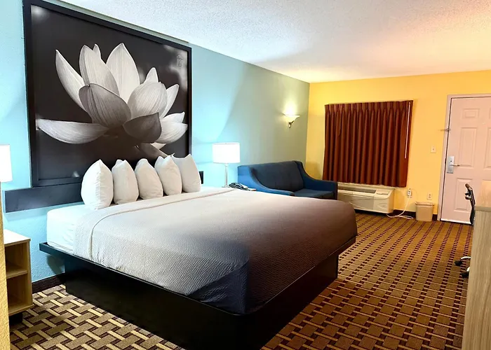 Super 8 By Wyndham Ft. Oglethorpe Ga/Chatt Tn Area