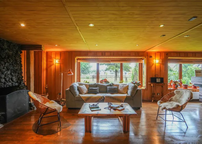 Alto Melimoyu Hotel & Patagonia