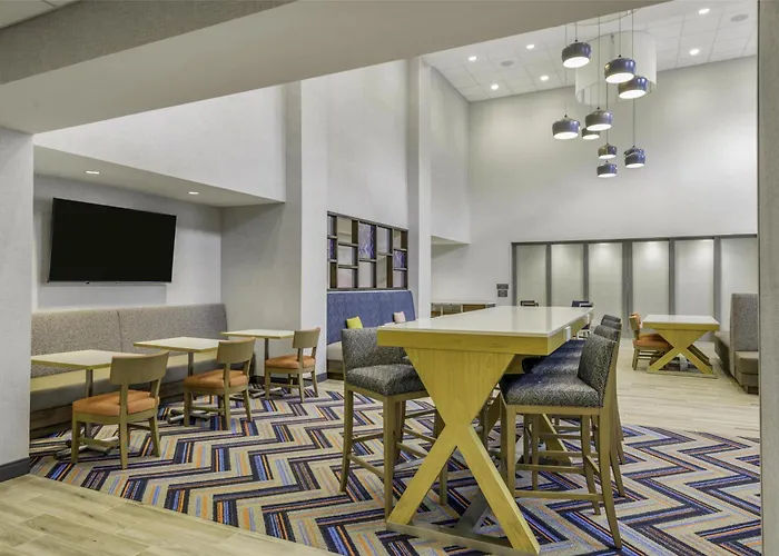 Hampton Inn & Suites By Hilton Decatur